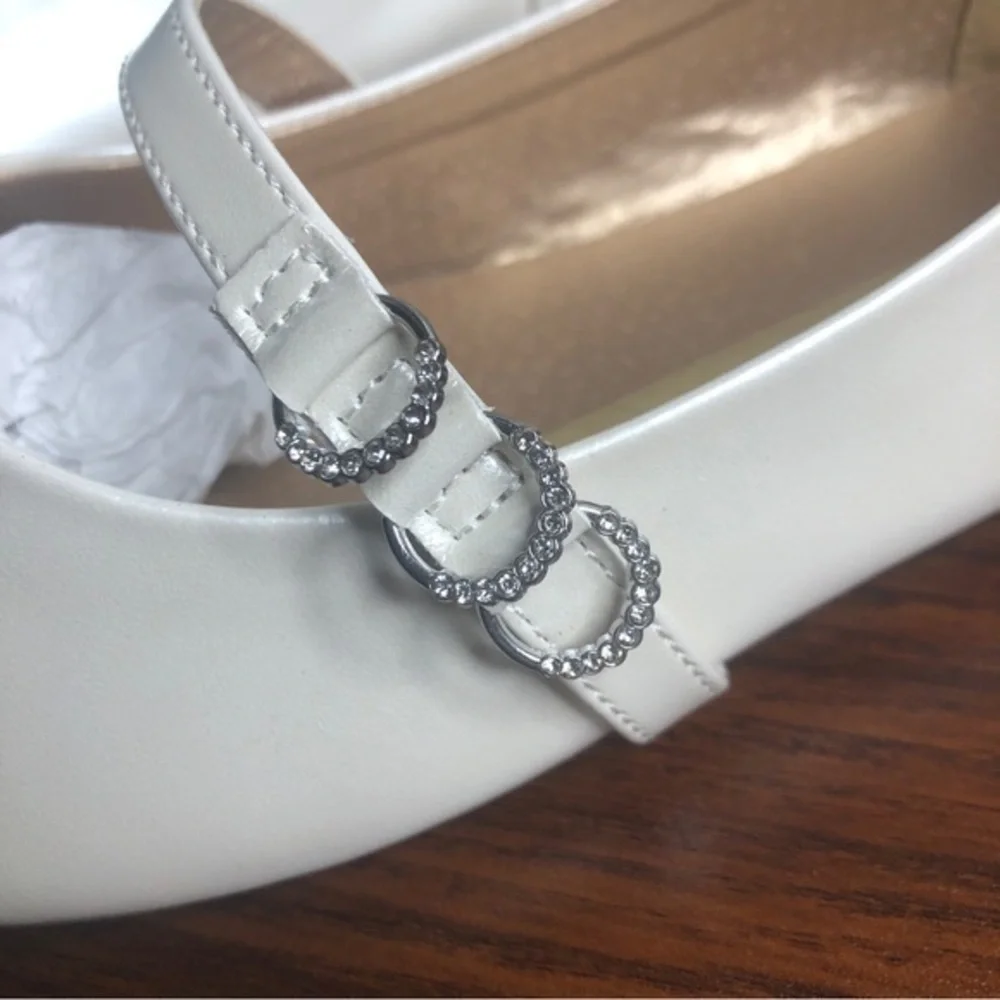 Dream Pairs pearlescent flats girls size 4‎ formal rhinestones